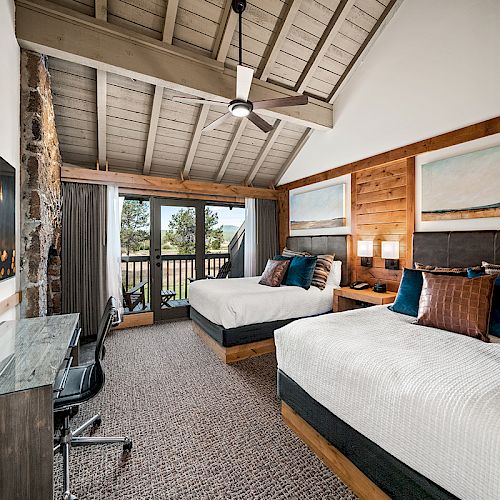 Premium Lodge Village Guestroom