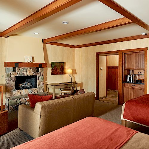 River Lodge Guestroom