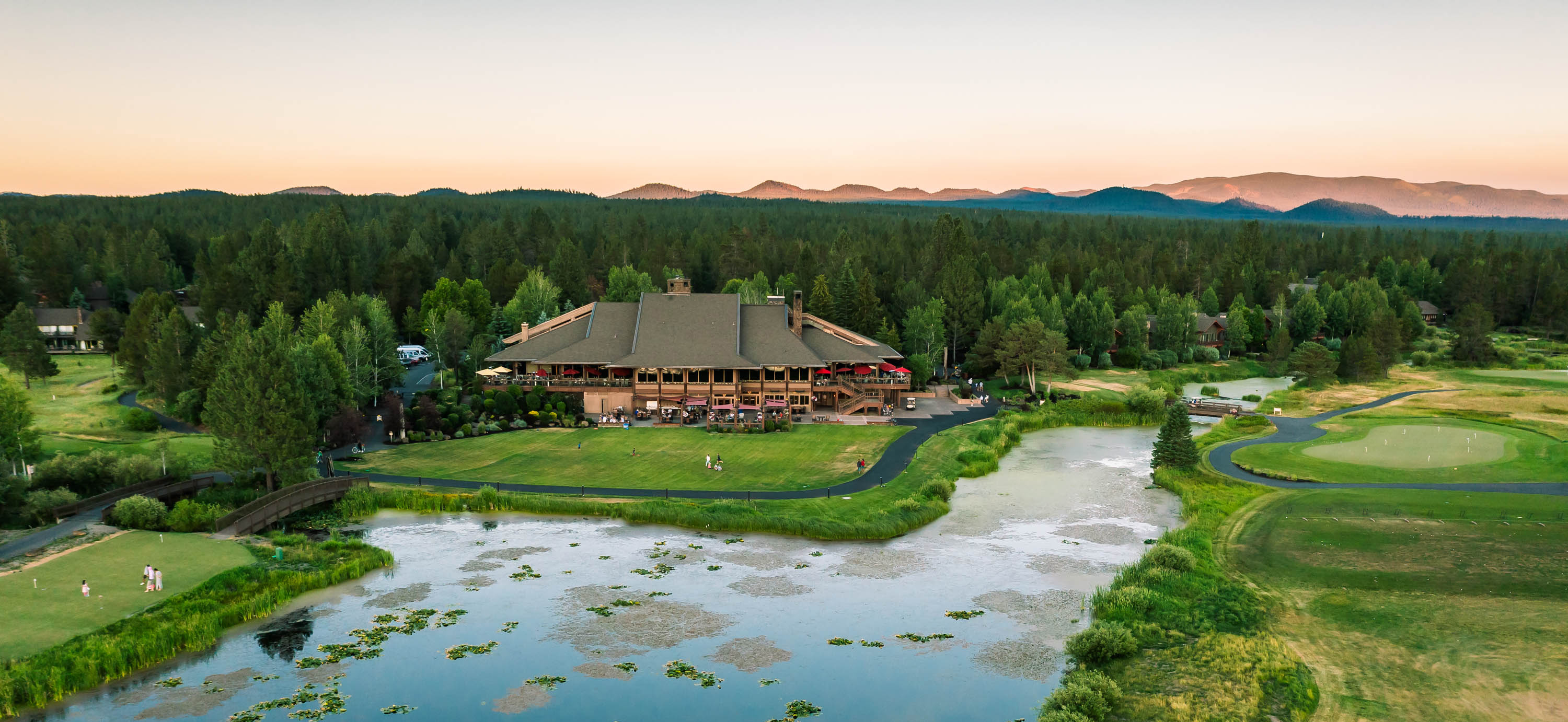 Sunriver's Best Dining Options to Beat the Summer Heat